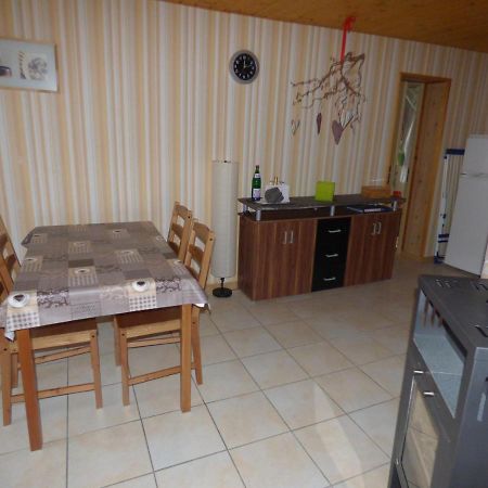 Ferienwohnung Dasch, Bei Idar-Oberstein Im Nationalpark Hunsrueck-Hochwald Siesbach Exteriör bild